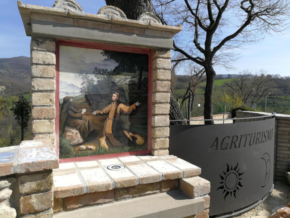 Agriturismo Sole Luna ピアーノ・デッレ・ピエーヴェ エクステリア 写真
