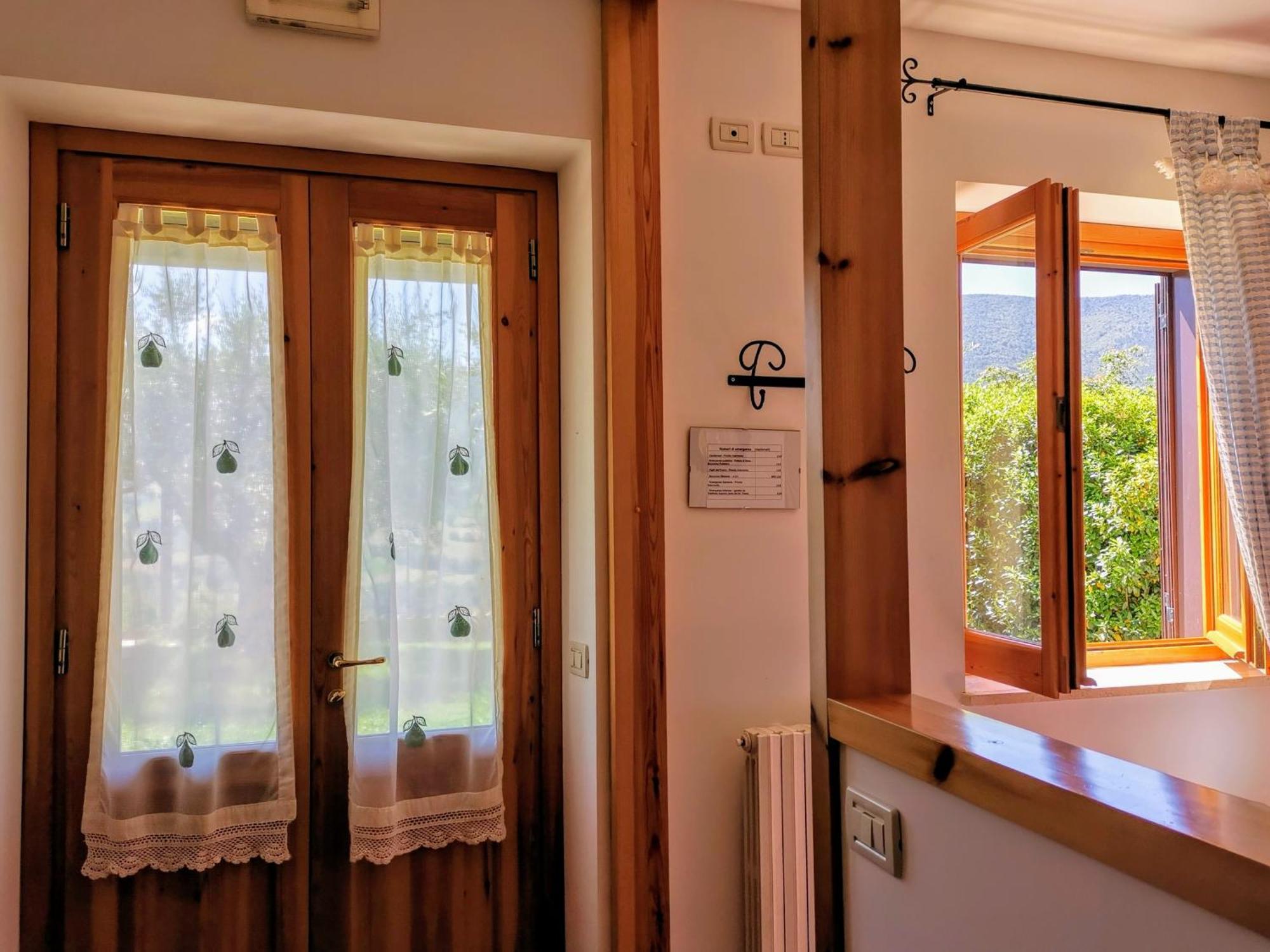 Agriturismo Sole Luna ピアーノ・デッレ・ピエーヴェ 部屋 写真